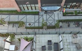 Studio Pawia Center